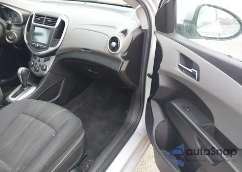 2017 Chevrolet Sonic Lt Auto from USA, damaged, VIN 1G1JD5SH6H4124974